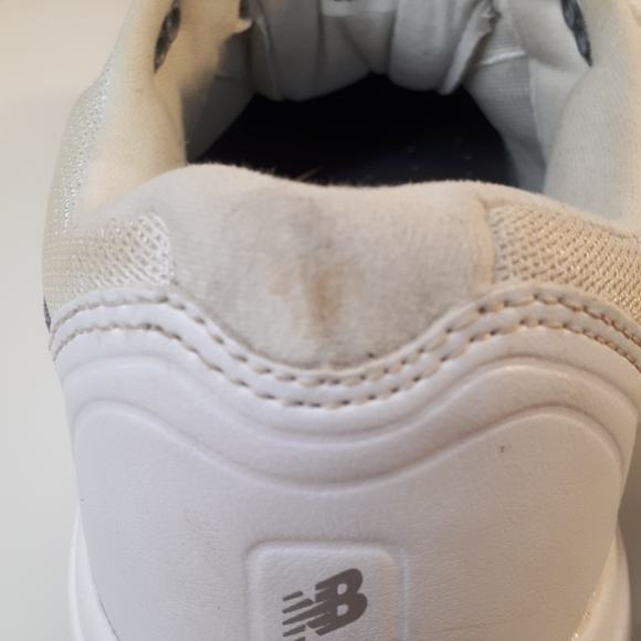 NEW BALANCE 813 Walking Shoe Sneaker w/Rollbar Size 9.5 Women - Picture 6 of 9